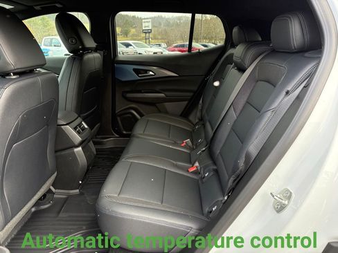 New 2026 Chevrolet Equinox EV LT image 22