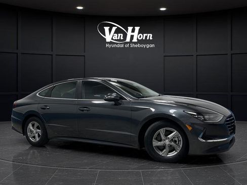 Used 2023 Hyundai Sonata SE image 1