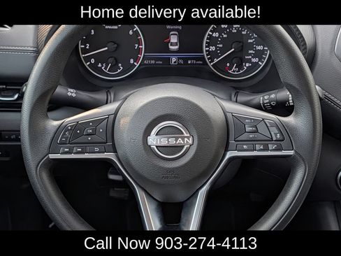 Used 2025 Nissan Sentra SV FWD image 15