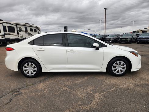 Used 2020 Toyota Corolla L image 4