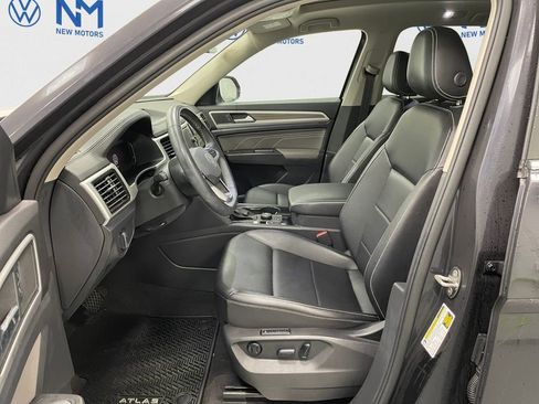 Used 2023 Volkswagen Atlas SEL image 7