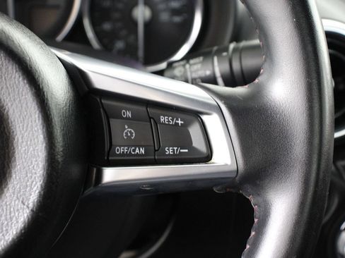 Used 2016 MAZDA MX-5 Miata Grand Touring RWD image 13
