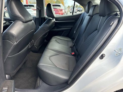 Used 2024 Toyota Camry SE image 29