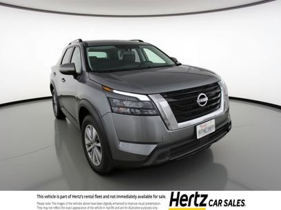 Used 2025 Nissan Pathfinder SV