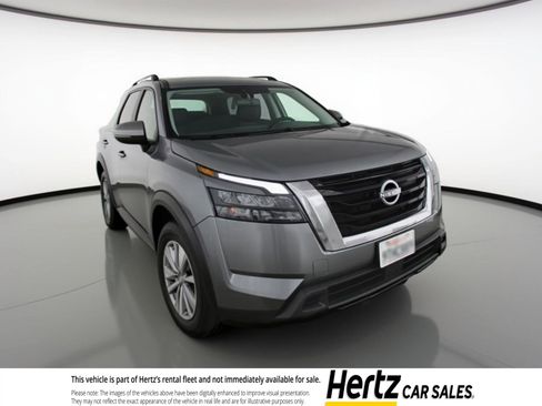 Used 2025 Nissan Pathfinder SV FWD image 1
