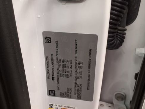 Used 2025 GMC Yukon XL Denali image 38