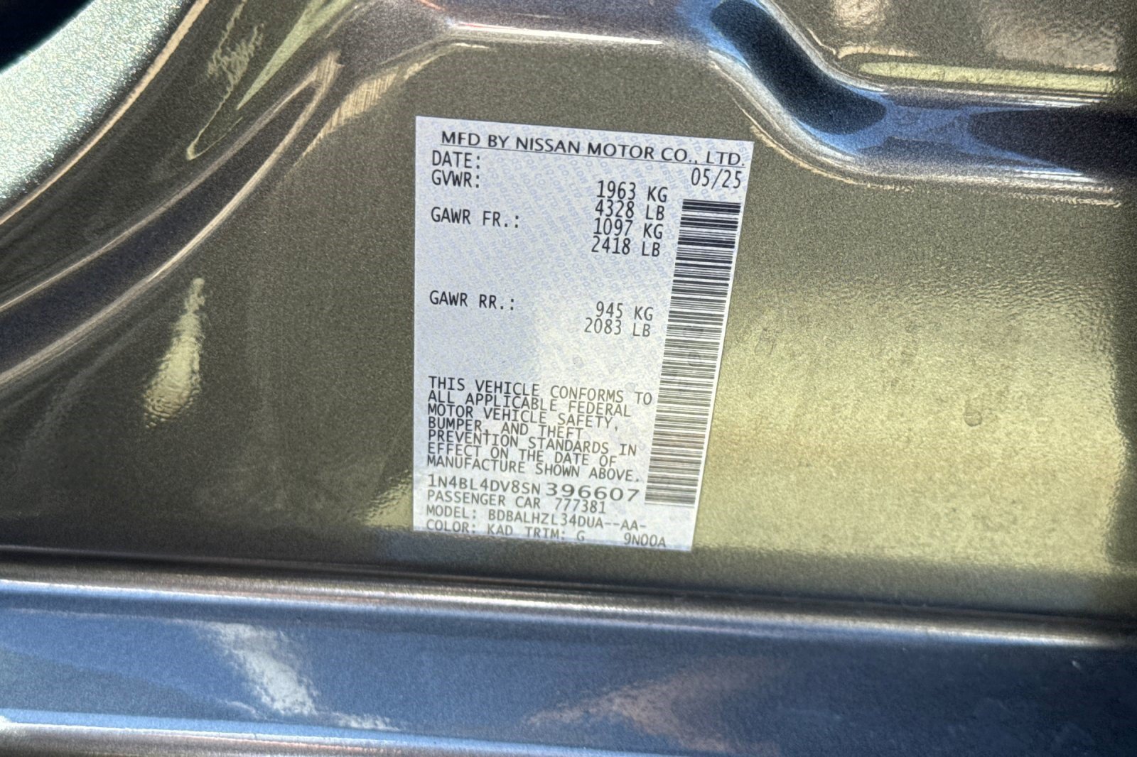 Used 2025 Nissan Altima 2.5 SV FWD image 27