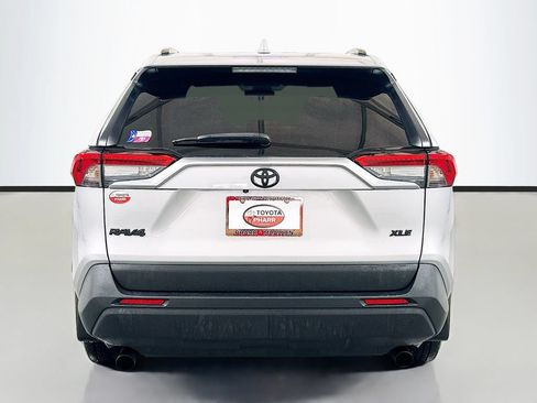Used 2024 Toyota RAV4 XLE Premium FWD image 5