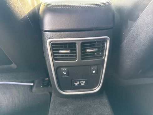 Used 2019 Dodge Charger Scat Pack w/ Plus Group RWD image 15