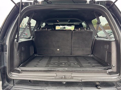 Used 2012 Lincoln Navigator L 4WD image 19