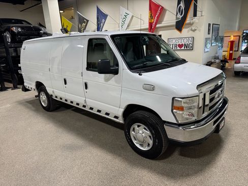 Used 2012 Ford E-350 and Econoline 350 Extended Super Duty w/ PWR Group image 7