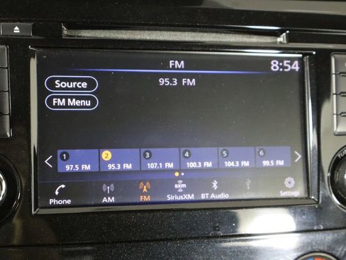 Used 2021 Nissan Rogue Sport S FWD image 29