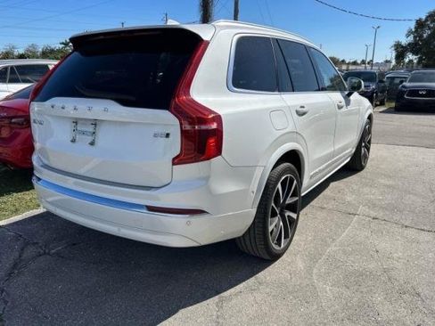 Certified 2023 Volvo XC90 B5 Plus w/ Protection Package Premier image 4