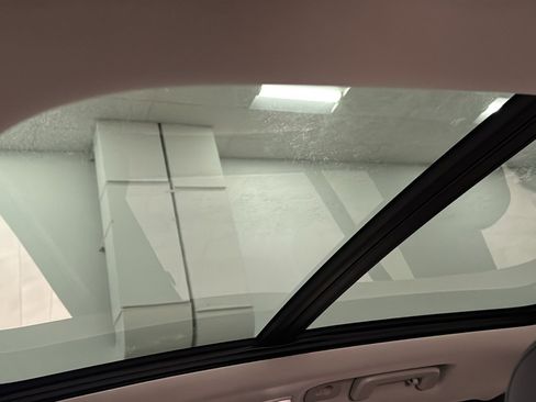 New 2026 Volvo XC90 T8 Plus w/ Protection Package Premier image 25