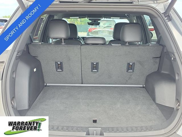 Used 2025 Chevrolet Equinox LT w/ Convenience Package II FWD image 6