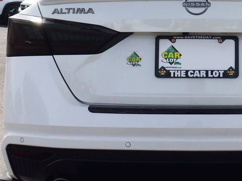 Used 2023 Nissan Altima 2.0 SR image 19