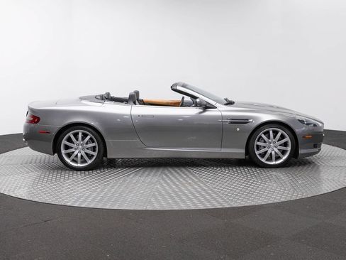 Used 2006 Aston Martin DB9 Volante RWD image 9