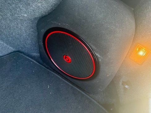Used 2012 Chrysler 300 C w/ Beats Audio Group RWD image 13
