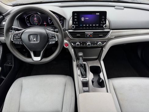 Used 2019 Honda Accord LX image 18
