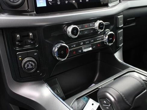 New 2026 Ford F150 XLT w/ Equipment Group 302A MID image 15