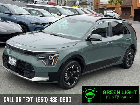 Used 2023 Kia Niro Wind FWD image 1