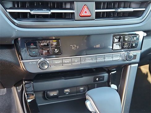 New 2026 Kia Seltos EX image 26