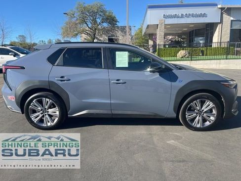 Certified 2023 Subaru Solterra Limited image 3