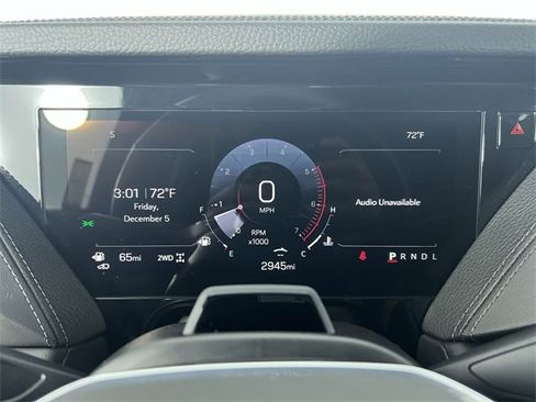 Used 2025 GMC Yukon Denali w/ Denali Reserve Package image 11