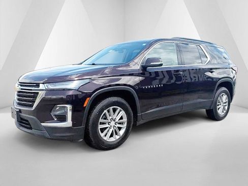 Used 2022 Chevrolet Traverse LT AWD/4WD image 3