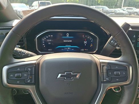 Used 2026 Chevrolet Silverado 1500 RST AWD/4WD image 19