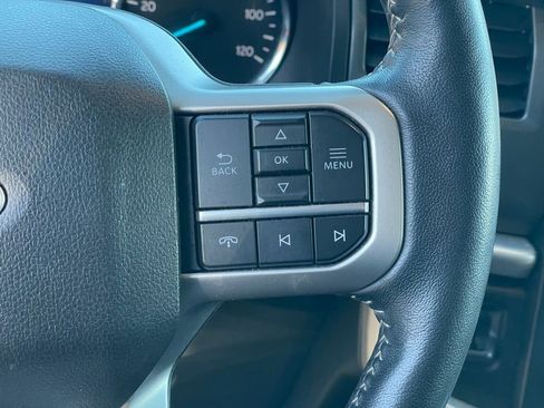 Used 2024 Ford Expedition XLT AWD/4WD image 19