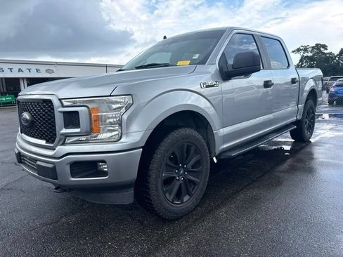Used 2020 Ford F150 XL w/ Equipment Group 101A Mid AWD/4WD image 3