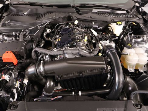 Used 2026 Ford Mustang Premium RWD image 18