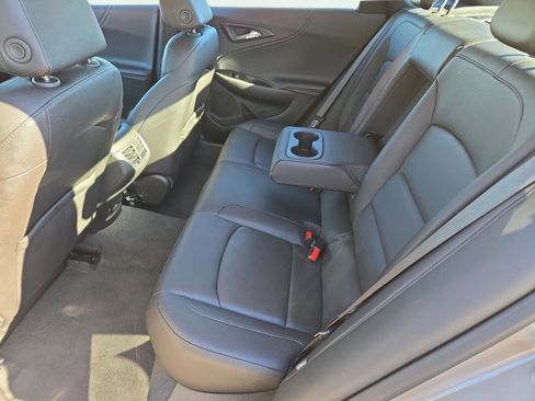Used 2024 Chevrolet Malibu LT image 19