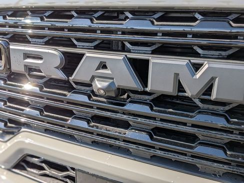 New 2026 RAM 2500 Limited AWD/4WD image 13