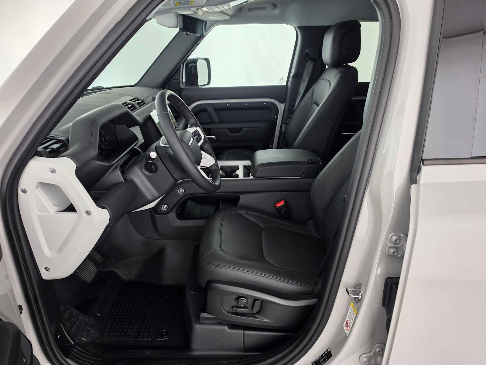 New 2026 Land Rover Defender 110 S AWD/4WD image 20