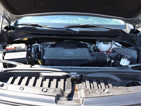 Used 2025 Chevrolet Silverado 1500 Custom Trail Boss w/ LPO, Dark Essentials Package image 50