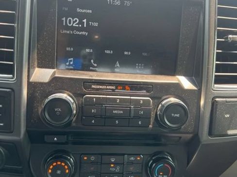 Used 2017 Ford F150 XLT w/ Equipment Group 302A Luxury AWD/4WD image 15
