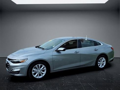Used 2025 Chevrolet Malibu LT FWD image 6