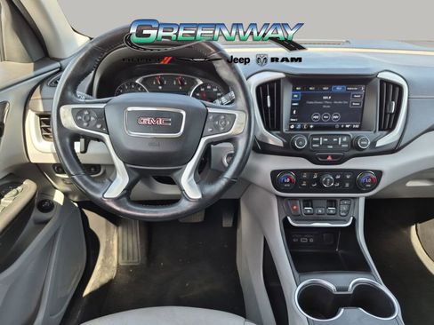Used 2018 GMC Terrain SLT w/ Preferred Package FWD image 9
