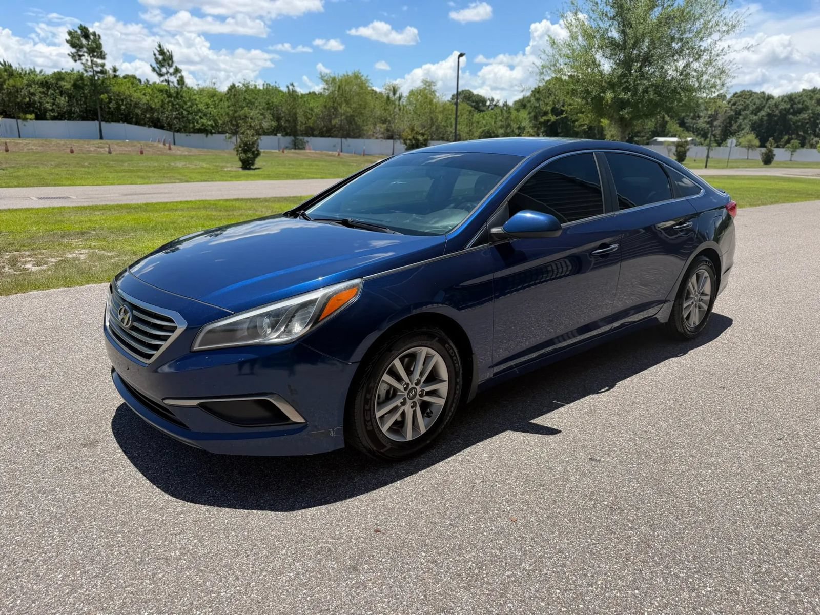Used 2016 Hyundai Sonata SE FWD image 5