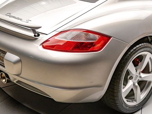 Used 2006 Porsche Cayman S image 24