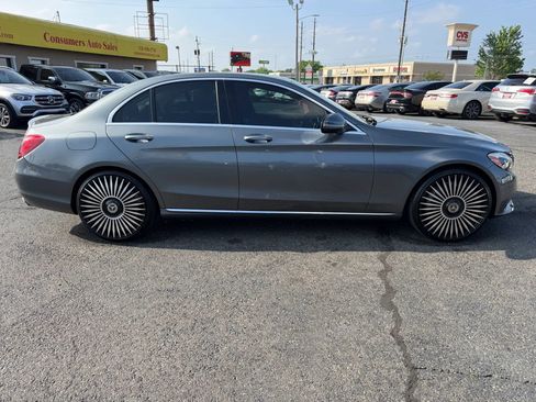 Used 2017 Mercedes-Benz C 300 Sedan image 2