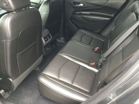 Used 2021 Chevrolet Equinox LT FWD image 10