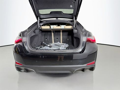 Certified 2025 BMW i4 xDrive40i w/ Premium Package image 27