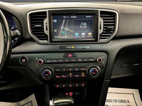 Used 2017 Kia Sportage EX w/ EX Technology Package image 9