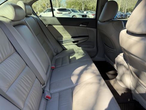 Used 2009 Honda Accord EX-L image 5