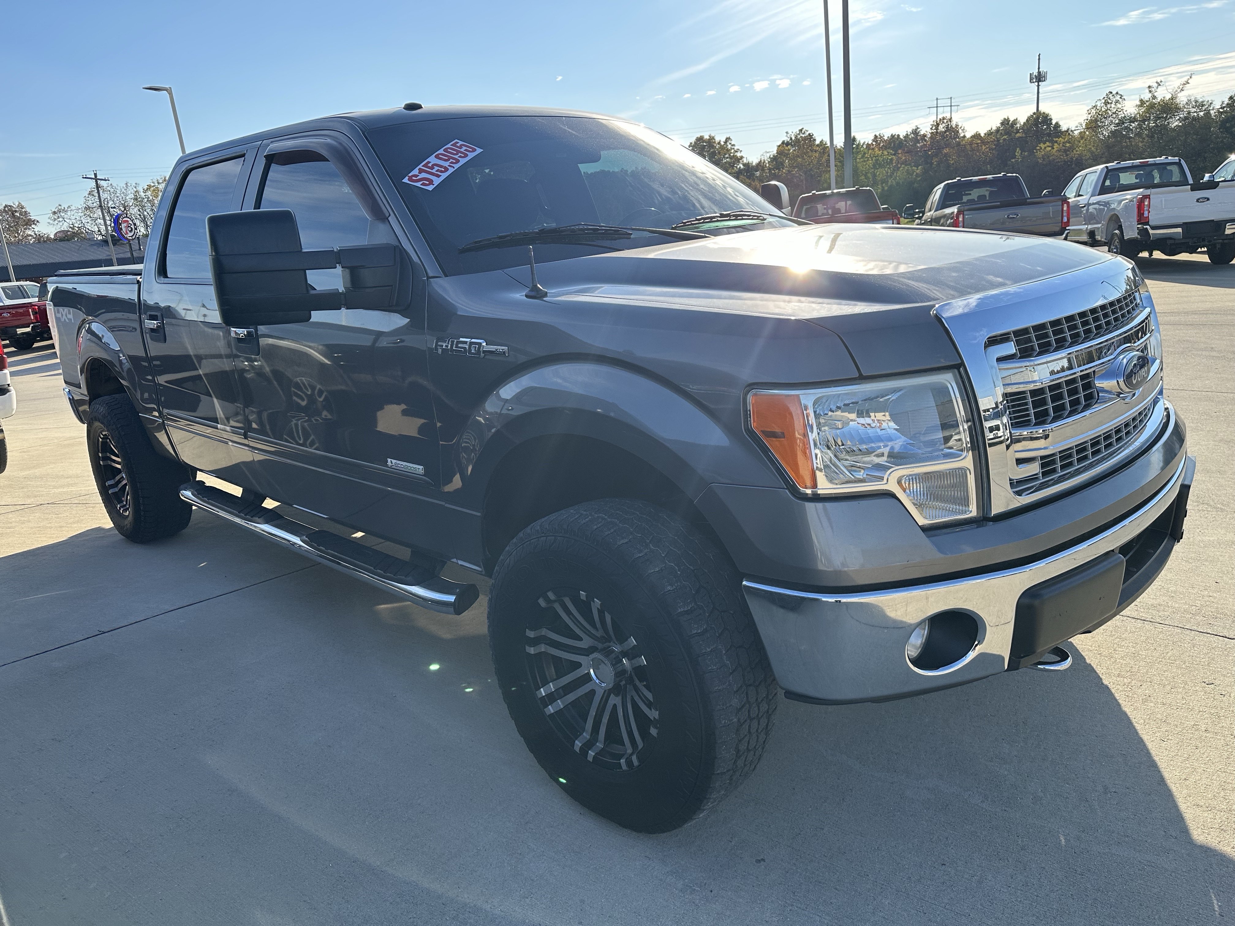 Used 2013 Ford F150 XLT w/ XLT Chrome Pkg AWD/4WD image 2