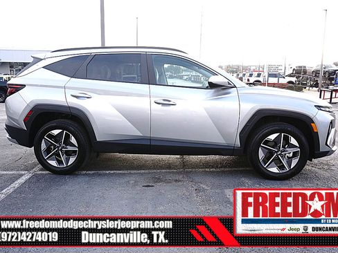 Used 2025 Hyundai Tucson SEL image 6