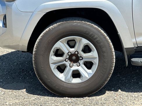 Used 2017 Toyota 4Runner SR5 RWD image 25